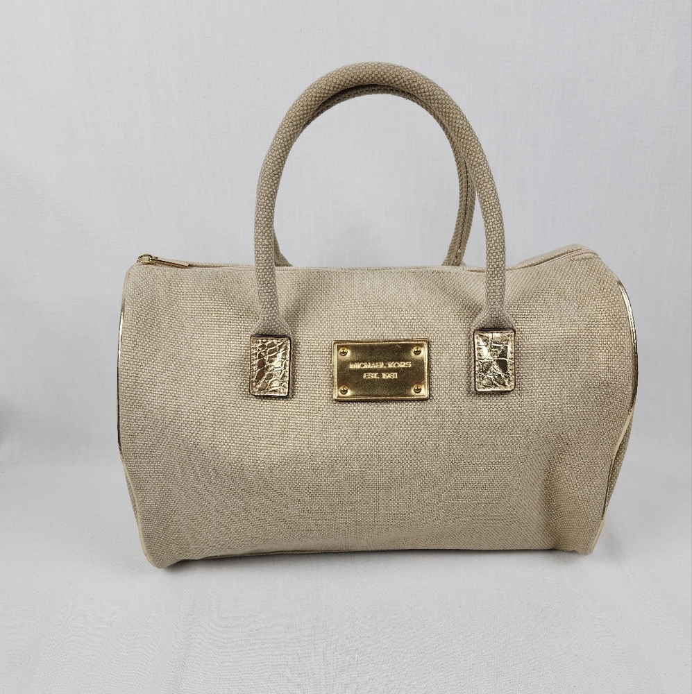 Michael Kors Beige And Gold Hand Bag